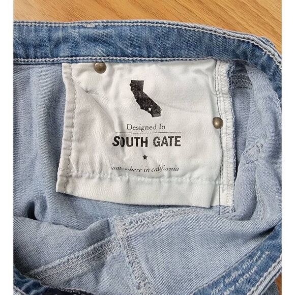 AG The Middi Mid-R Artisan Destroyed Jeans 28R - Picture 8 of 9